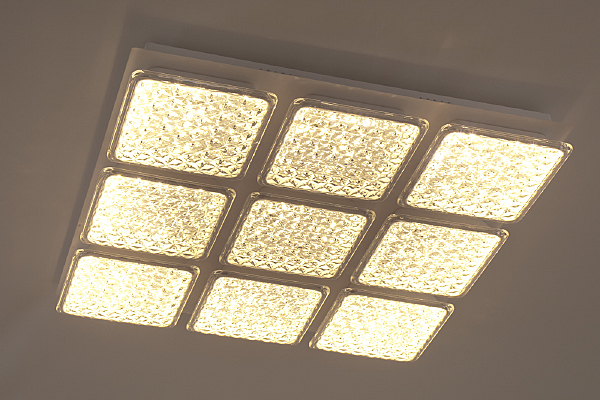 Потолочная люстра Escada Frost 10204/9LED