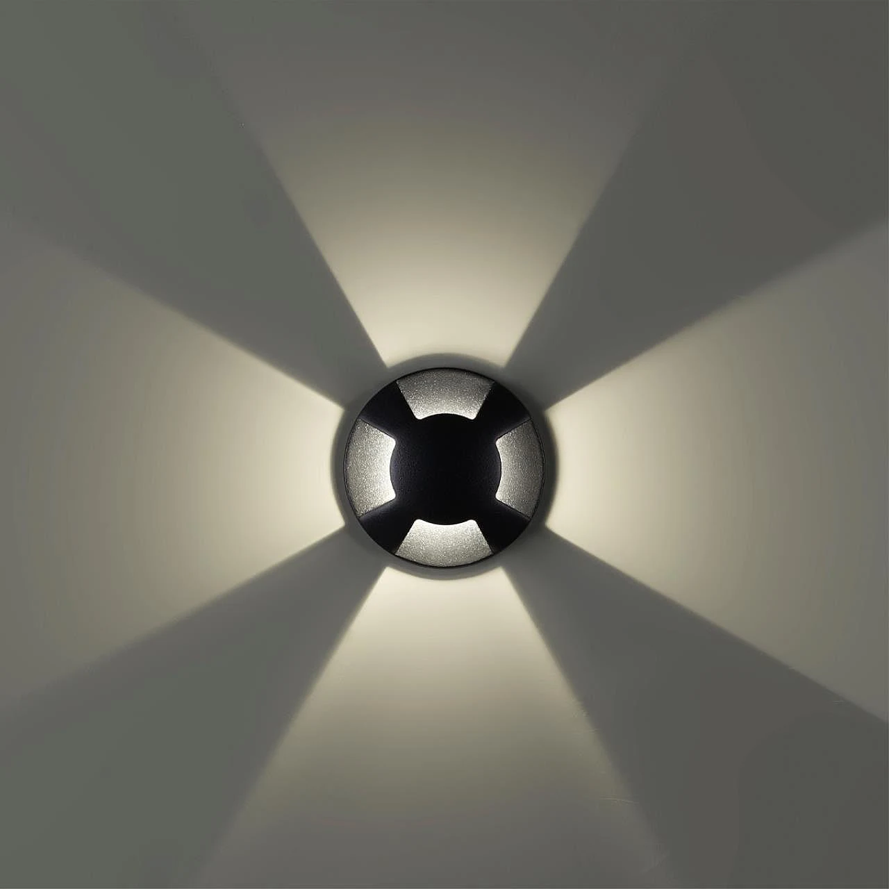 Уличный настенный светильник Odeon Light Wald 6662/3GL